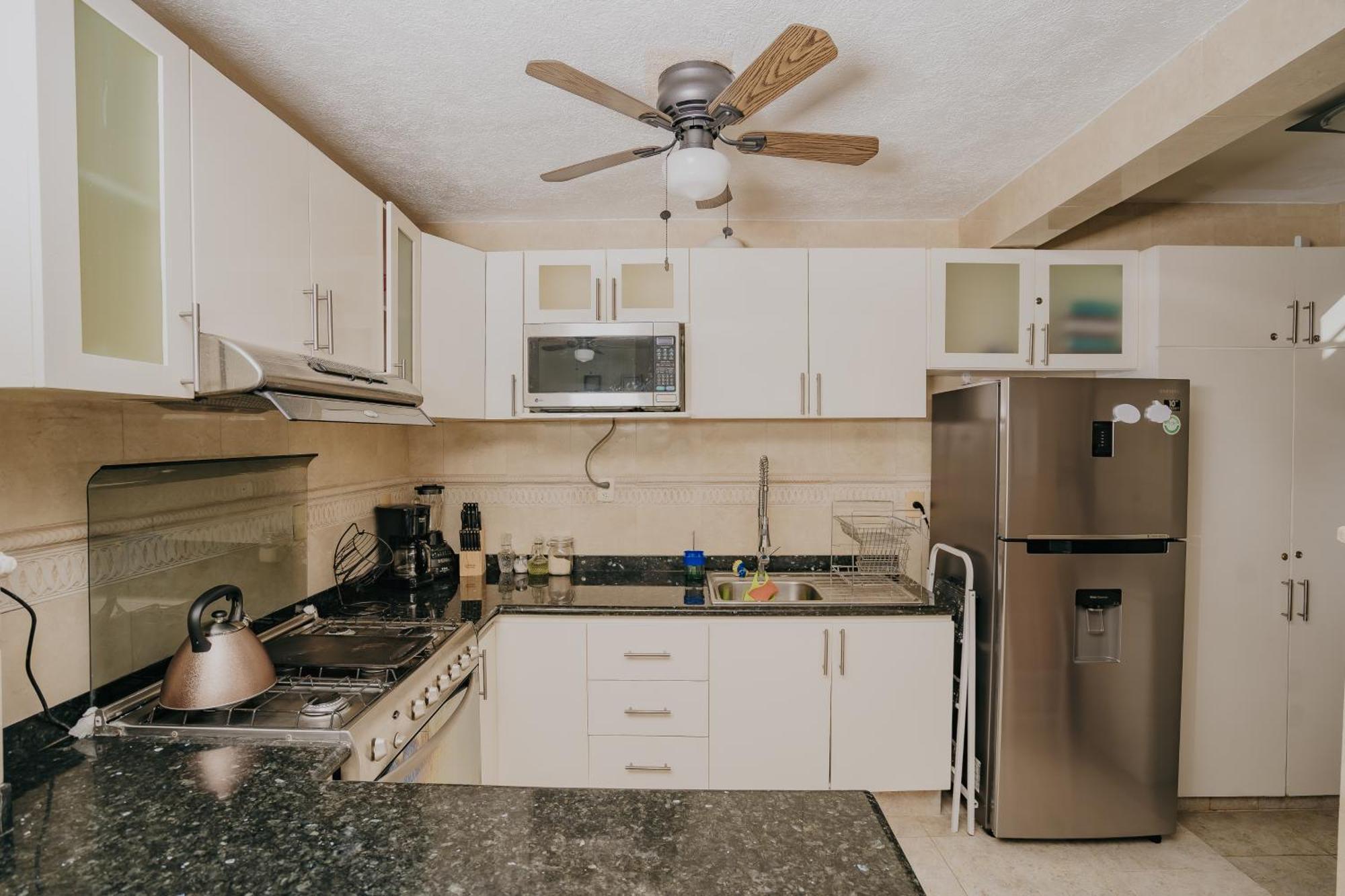 Depa 100 Por Ciento Familiar Cerca Del Mar Con Roff Garden Y Jacuzzi Appartement